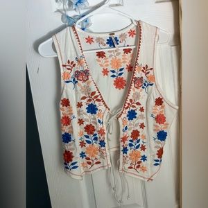 FREE PEOPLE TIE UP VEST TOP